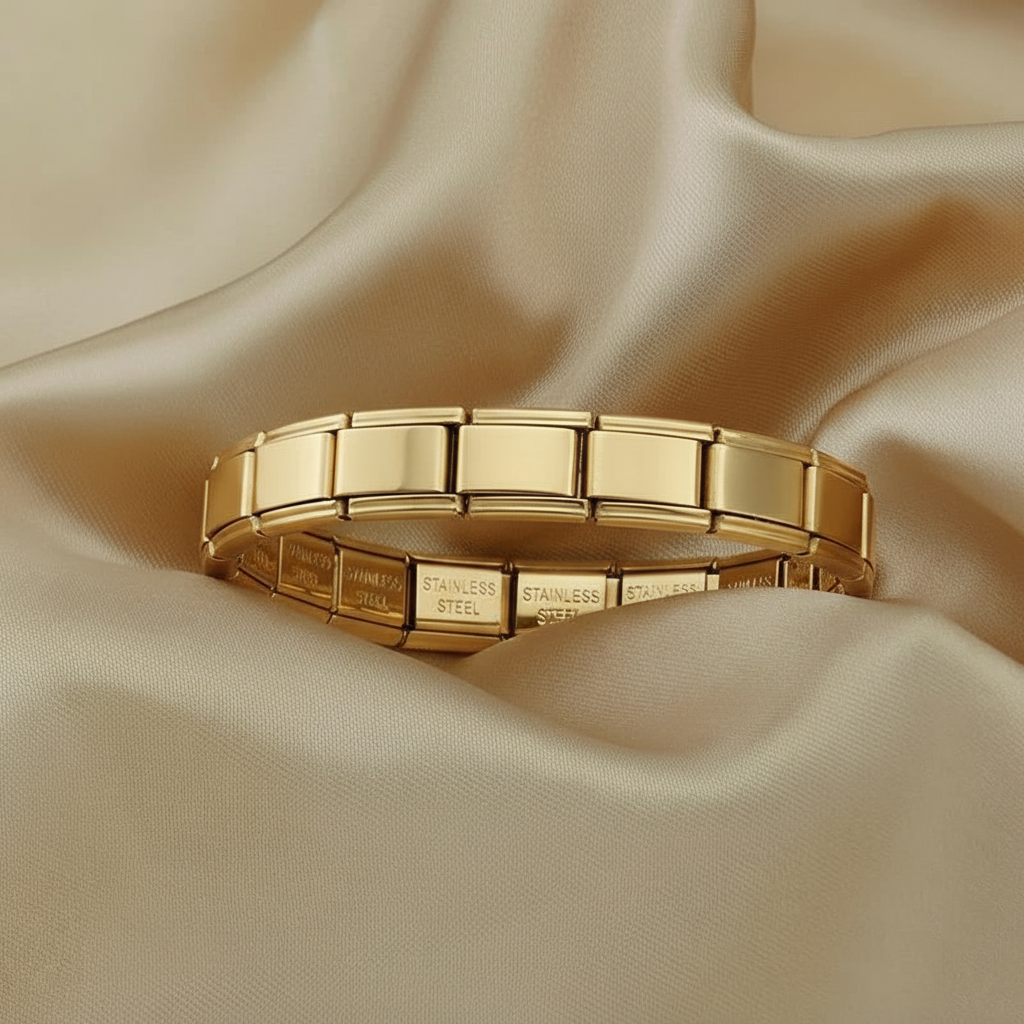 Charms Bracelet Gold