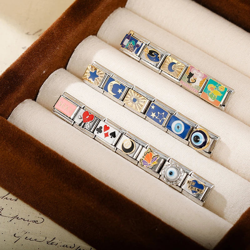 Hapiship 2024 Top Fashion Eye Moon Star Fish Spider Poker Queen Charm Italian Links Fit 9mm Bracelet Making DIY Jewelry DJ854